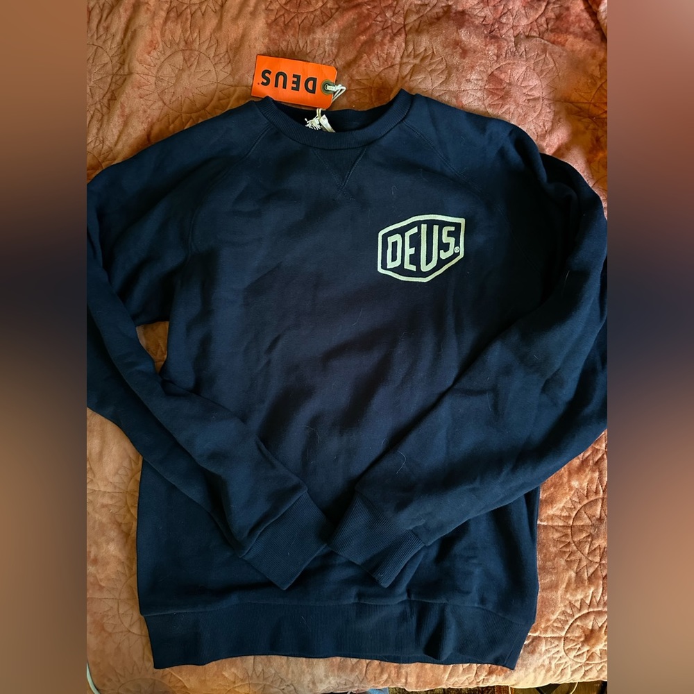 NWT Deus Ex Machina Navy sweatshirt Small